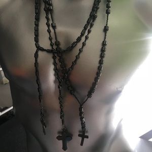 Men’s necklaces